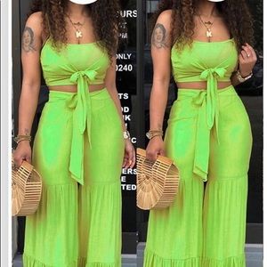 Two pieces available 💜